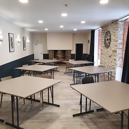 Hotel Restaurant Les Voyageurs Montaigu-Vendee Kültér fotó